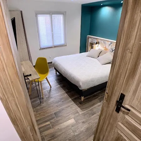 Eco-appart'hotel - Slt Apartment *